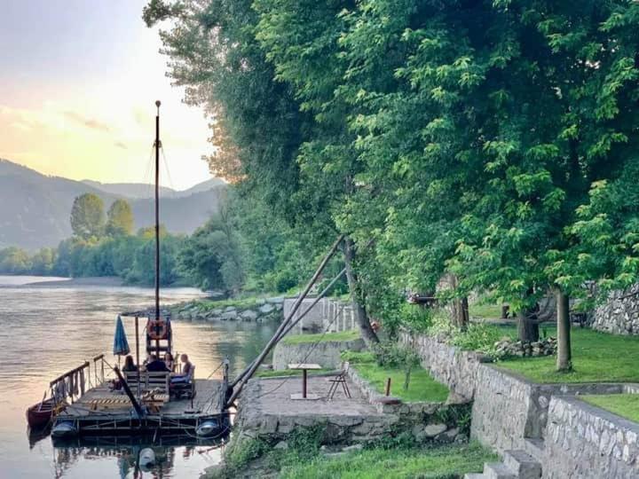 Apartman "Kapetana Luka" Ljubovija Zewnętrze zdjęcie