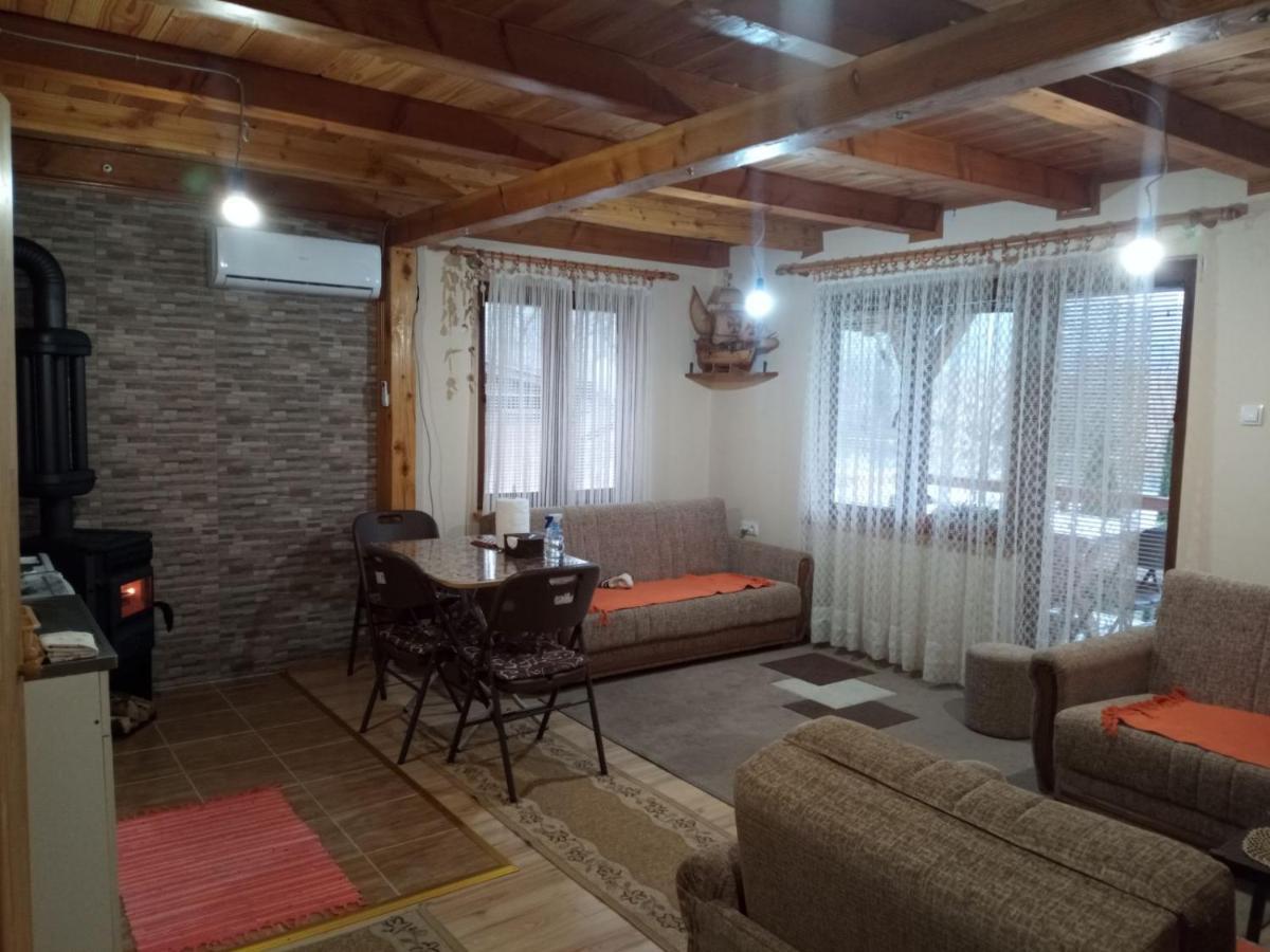 Apartman "Kapetana Luka" Ljubovija Zewnętrze zdjęcie